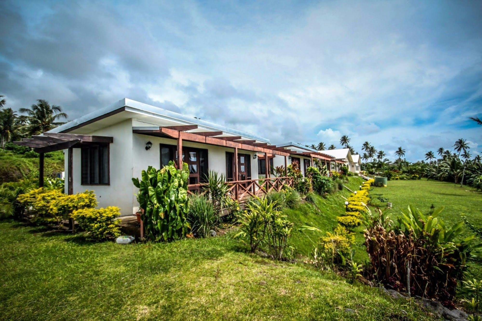 Taufua Beach Fales Lalomanu Exterior photo